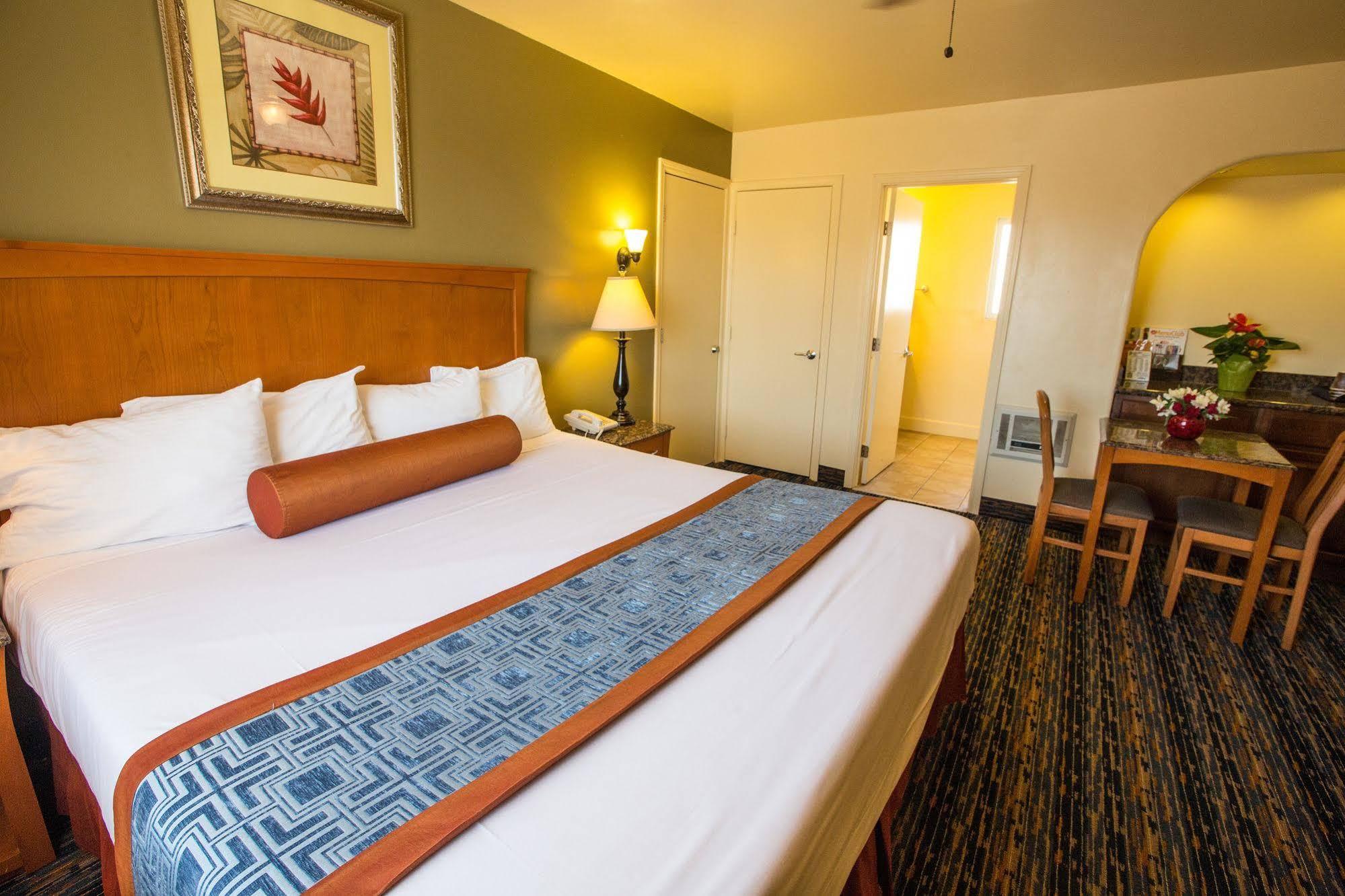 Beachwalker Inn & Suites Pismo Beach Extérieur photo