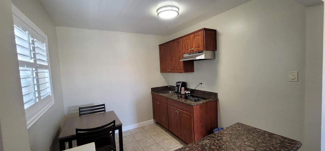 Beachwalker Inn & Suites Pismo Beach Extérieur photo